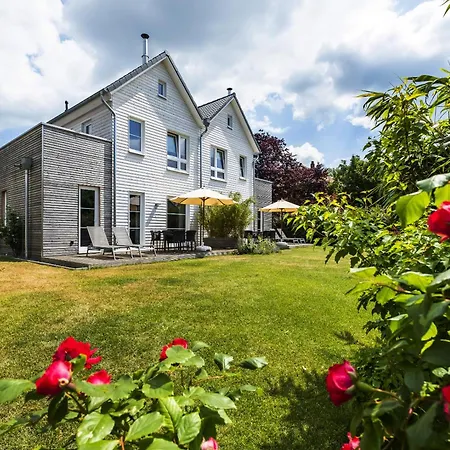 Fischerhaeuser Holiday home *