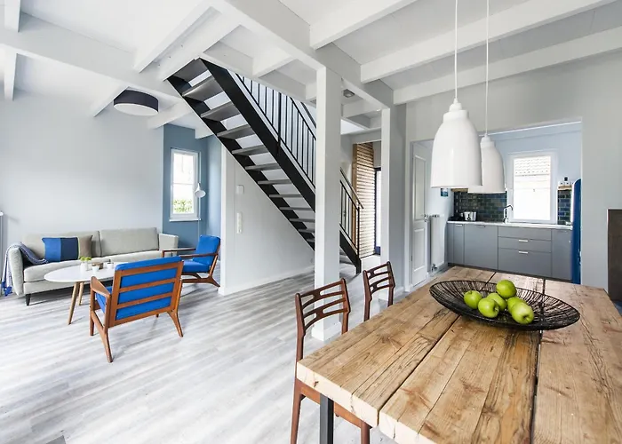 Fischerhaeuser Heiligenhafen