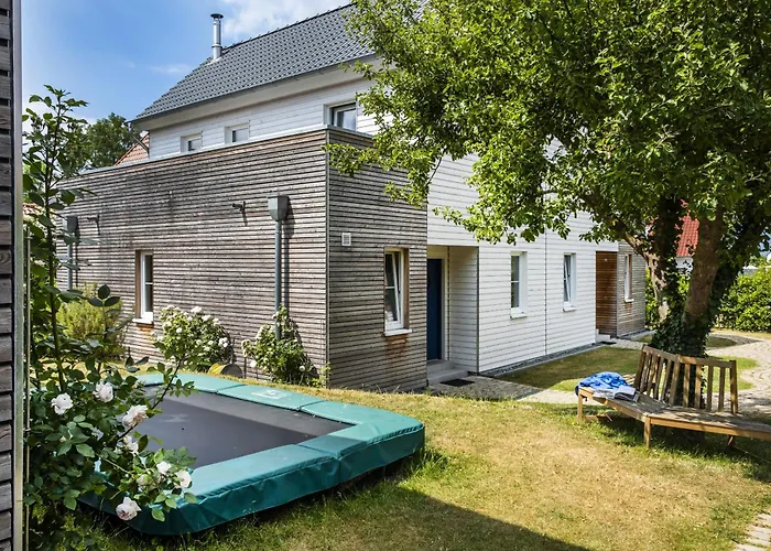 Fischerhaeuser Heiligenhafen